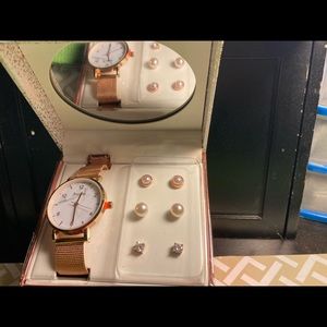Jessica Carlyle lady Watch with earrings